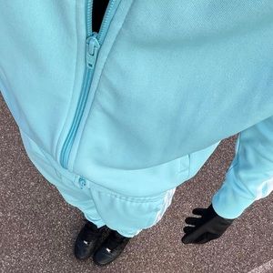 Meet your Posher, Rodrigo